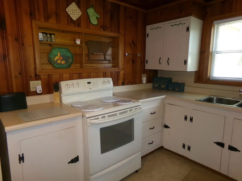 20 Sunset Harbor Road Swanton VT 05488