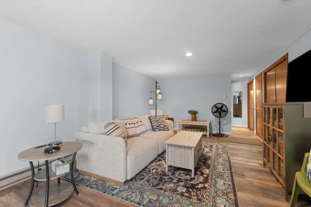 21 Village West Drive Alexandria NH 03222