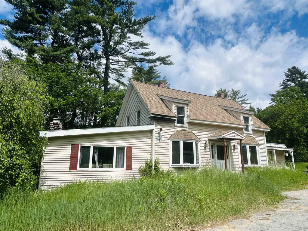 32 East Lull Place New Boston NH 03070