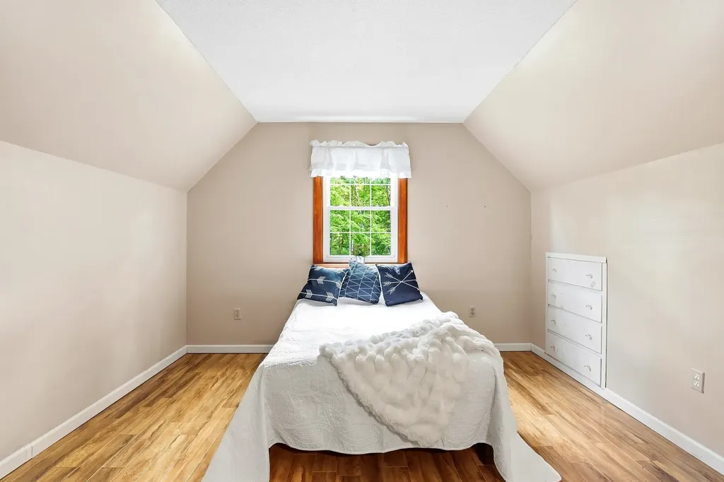 110 Podunk Road Candia NH 03034
