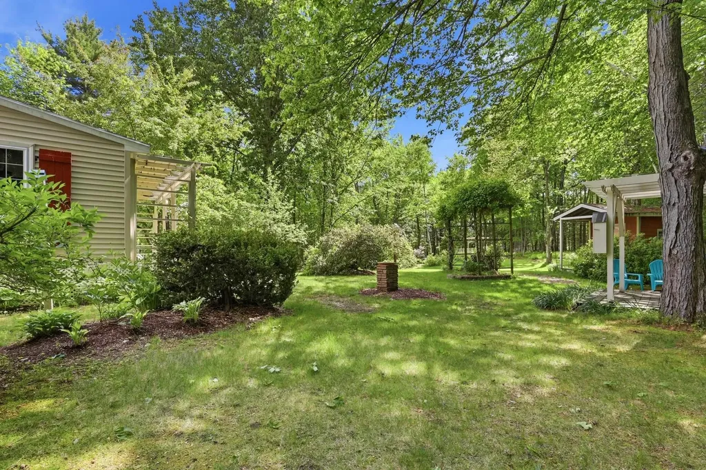 110 Podunk Road Candia NH 03034