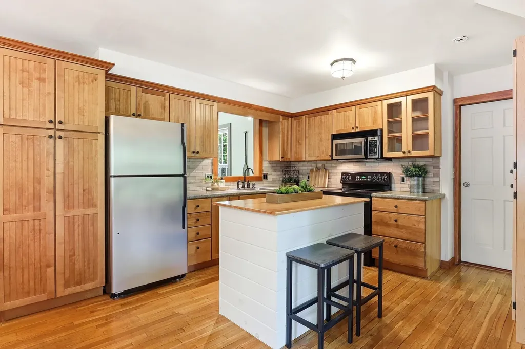 110 Podunk Road Candia NH 03034