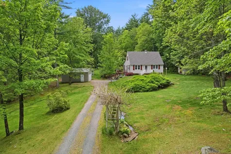 110 Podunk Road Candia NH 03034
