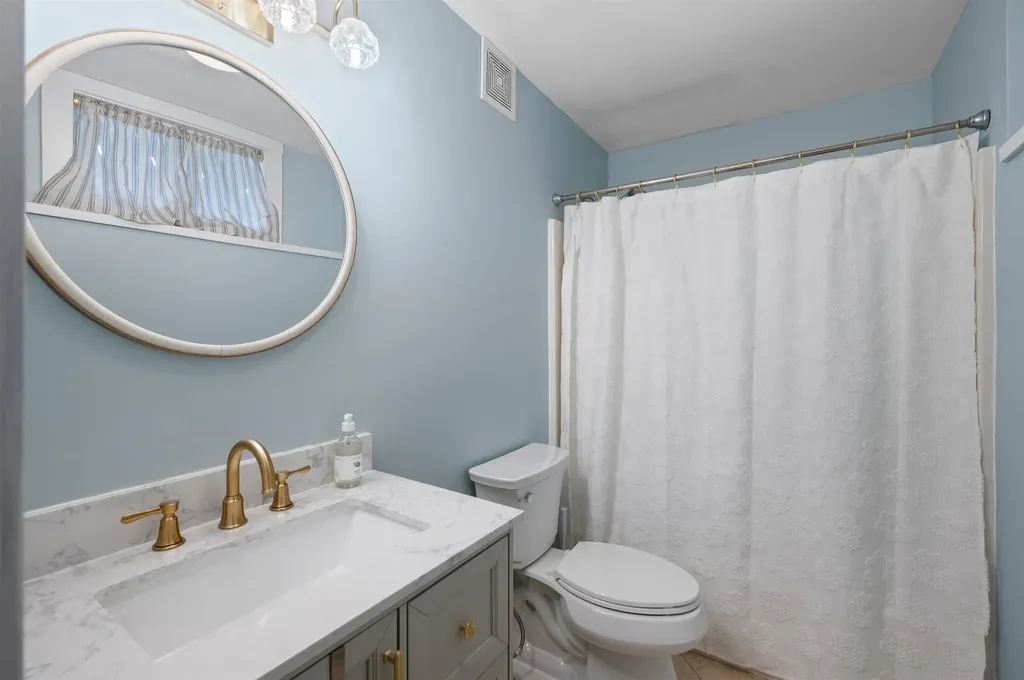 41 Esker Road Hampton NH 03842
