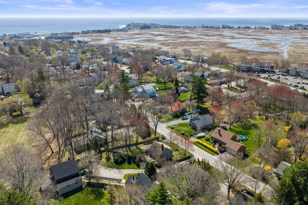 41 Esker Road Hampton NH 03842