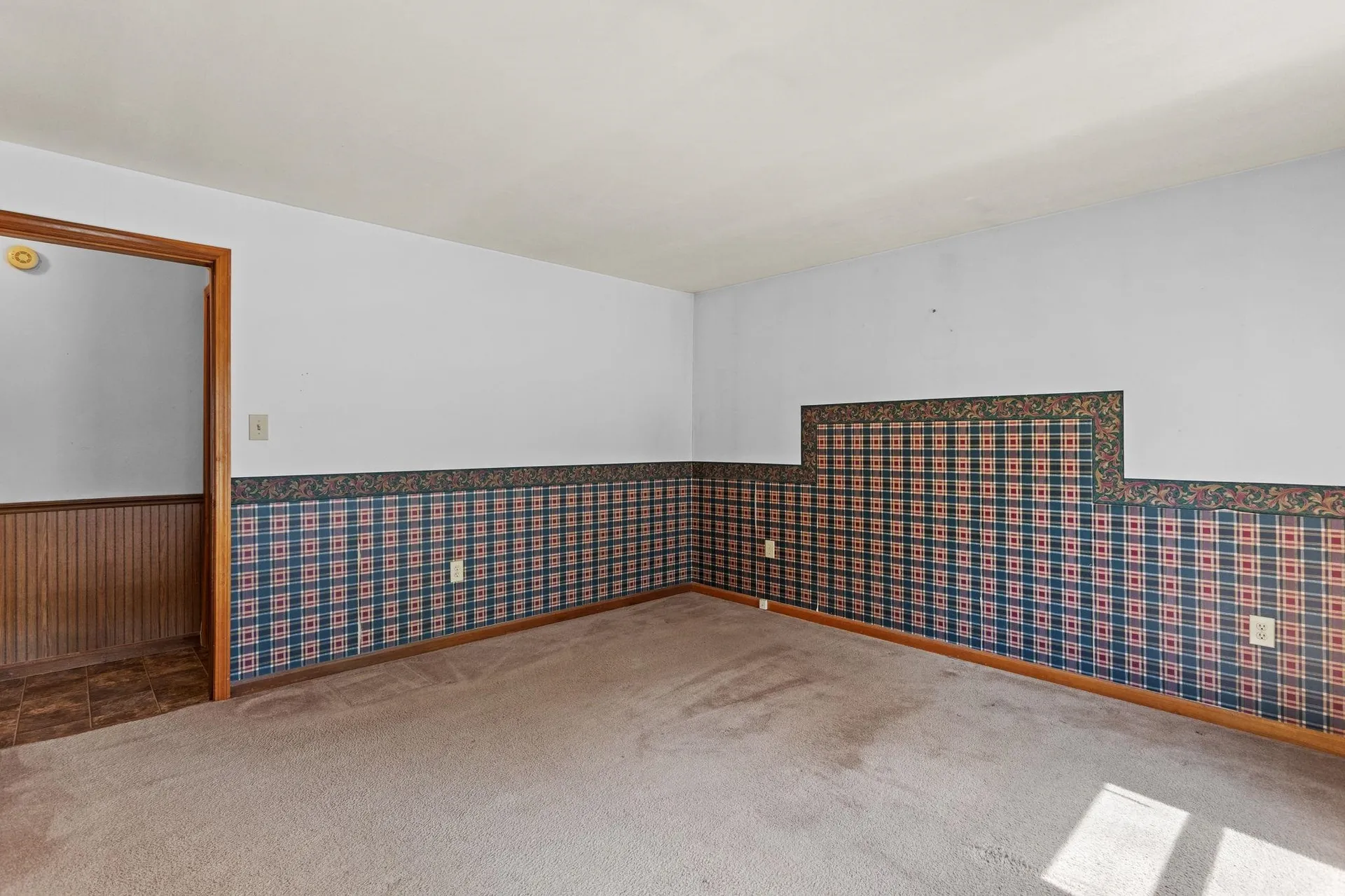 40 Hummingbird Lane Hillsborough NH 03244