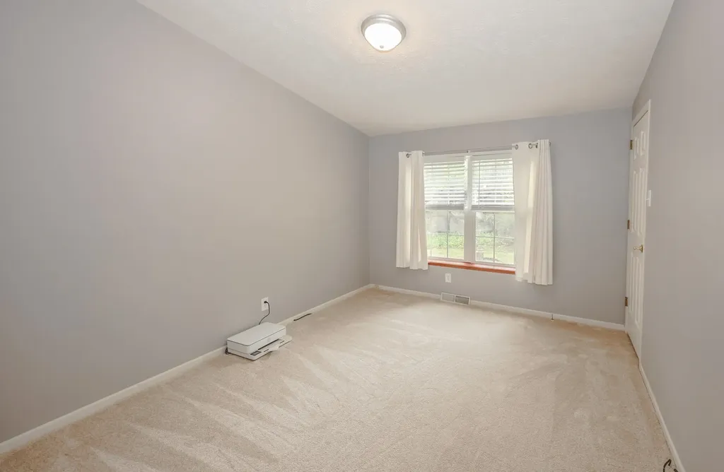 74 Dudley Circle Laconia NH 03246