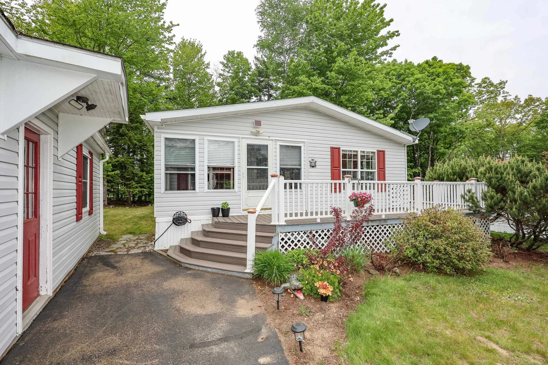 74 Dudley Circle Laconia NH 03246