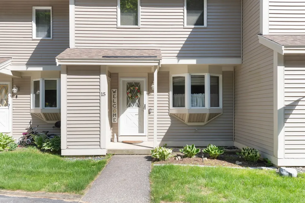 21 Village West Drive Alexandria NH 03222