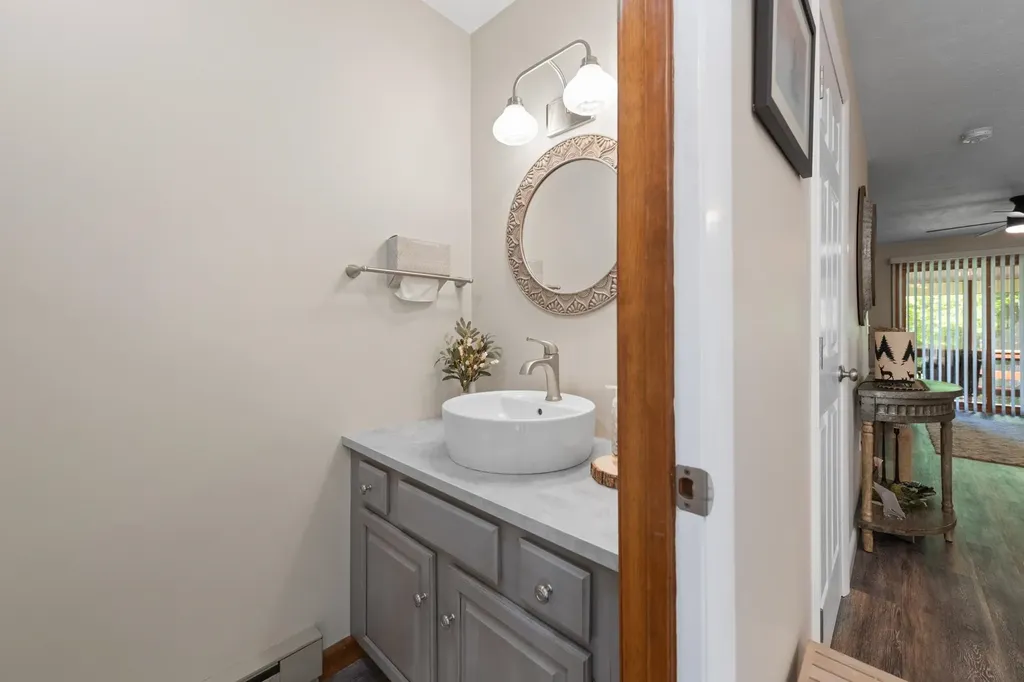 21 Village West Drive Alexandria NH 03222