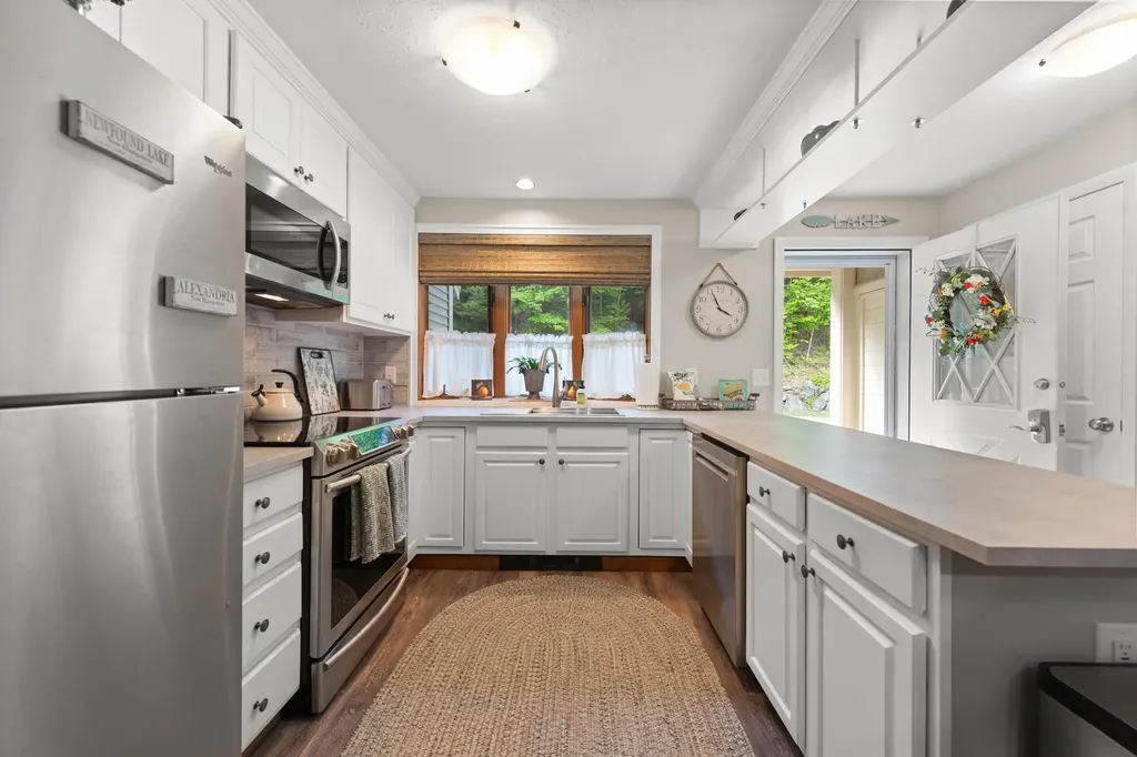 21 Village West Drive Alexandria NH 03222