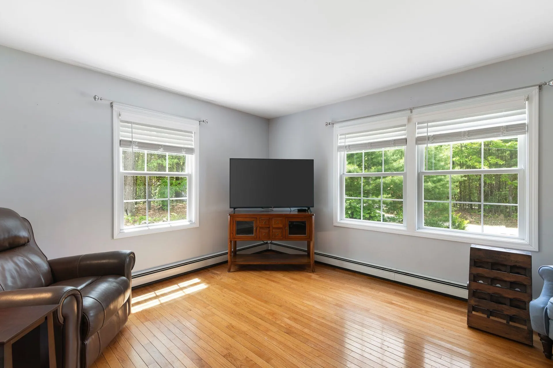 48 Pine Ridge Vernon VT 05354