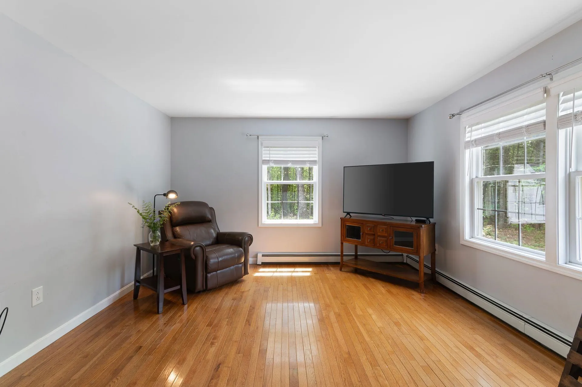 48 Pine Ridge Vernon VT 05354