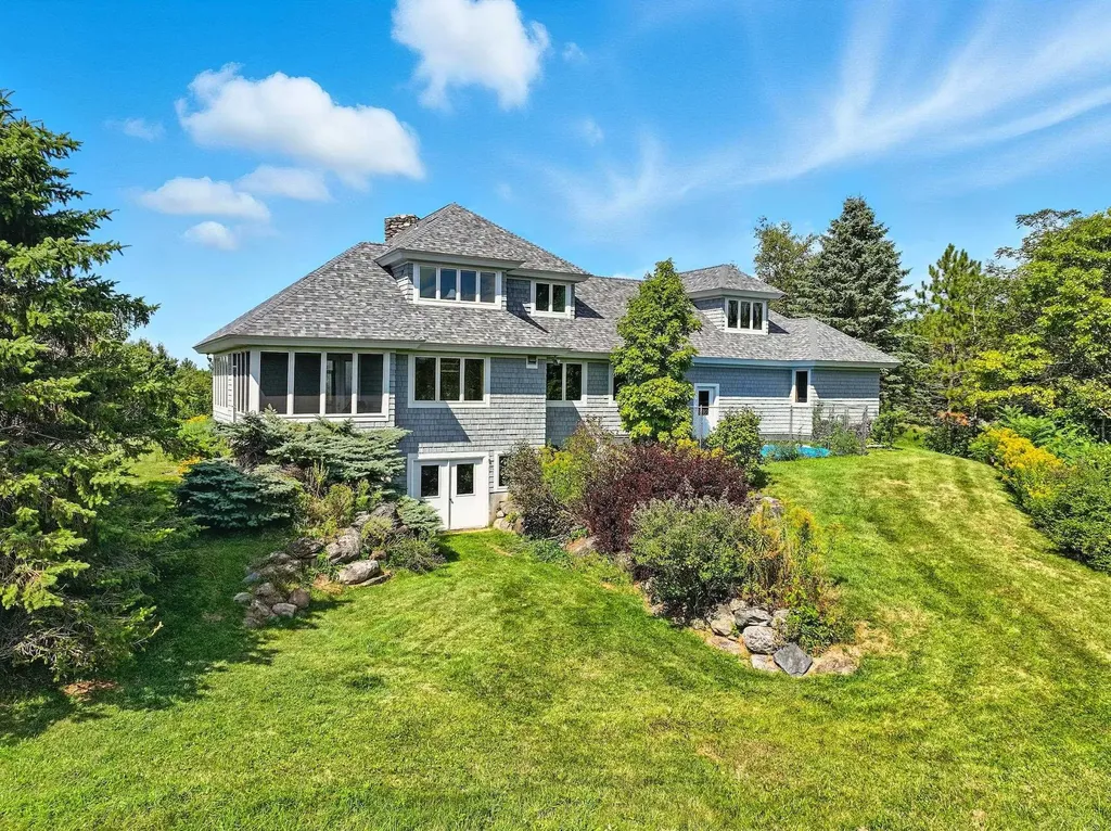 699 Nob Hill Road Williston VT 05495