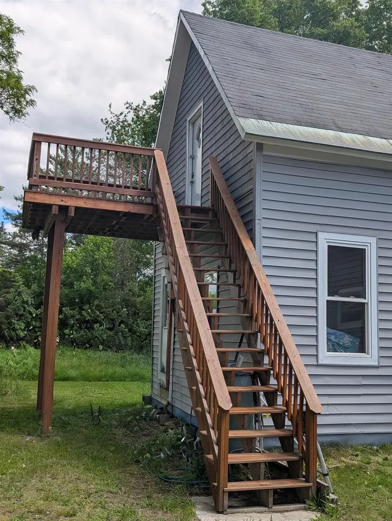 59 Depot Street Lancaster NH 03584