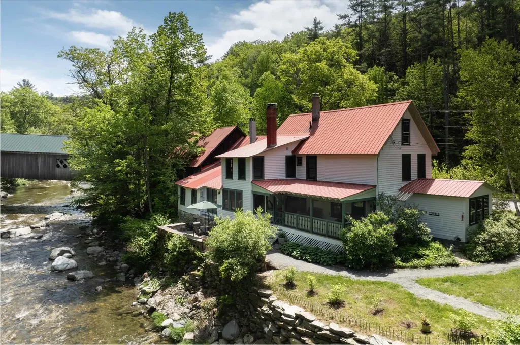 142 Dover Road Newfane VT 05345