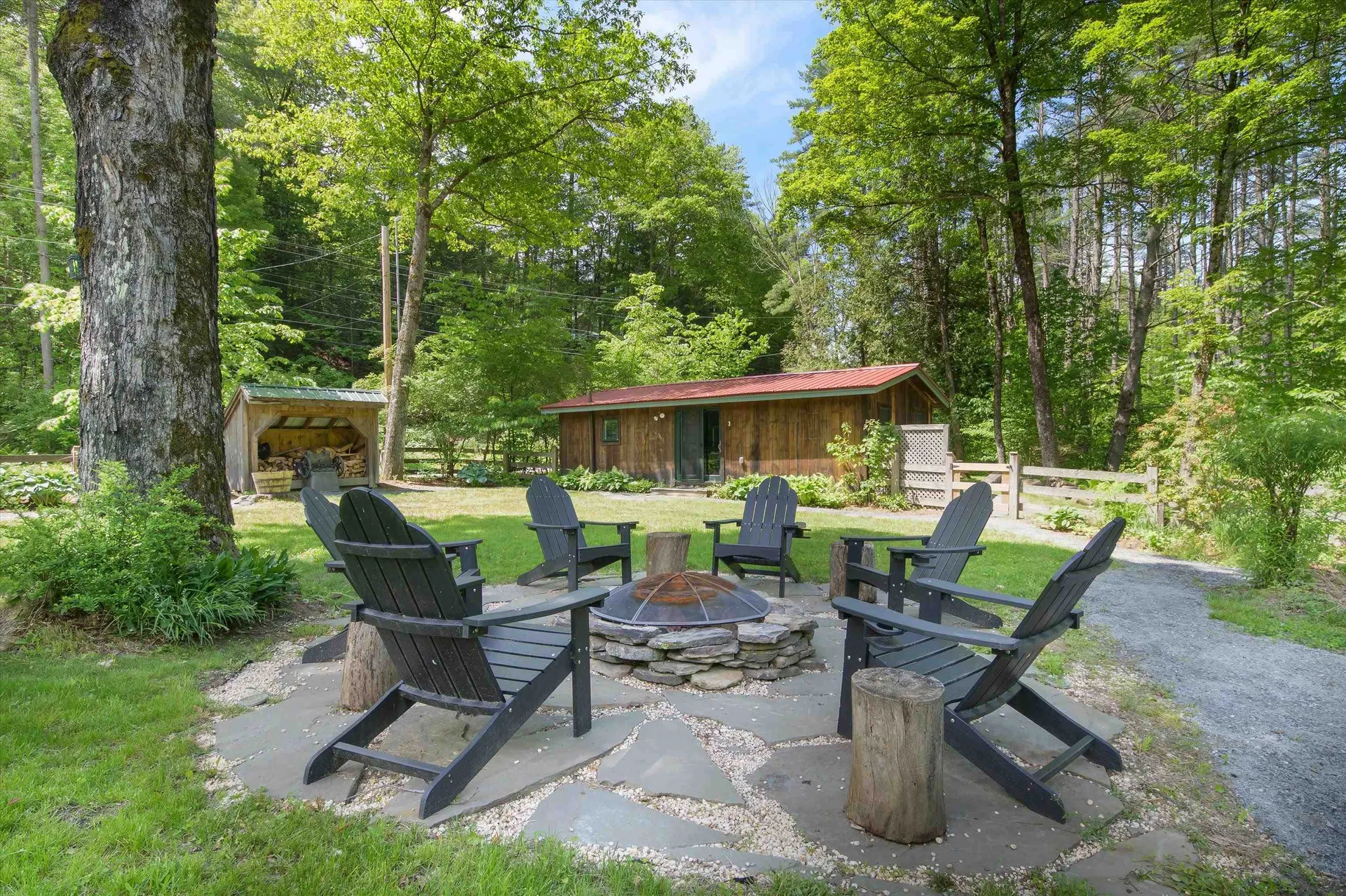 142 Dover Road Newfane VT 05345