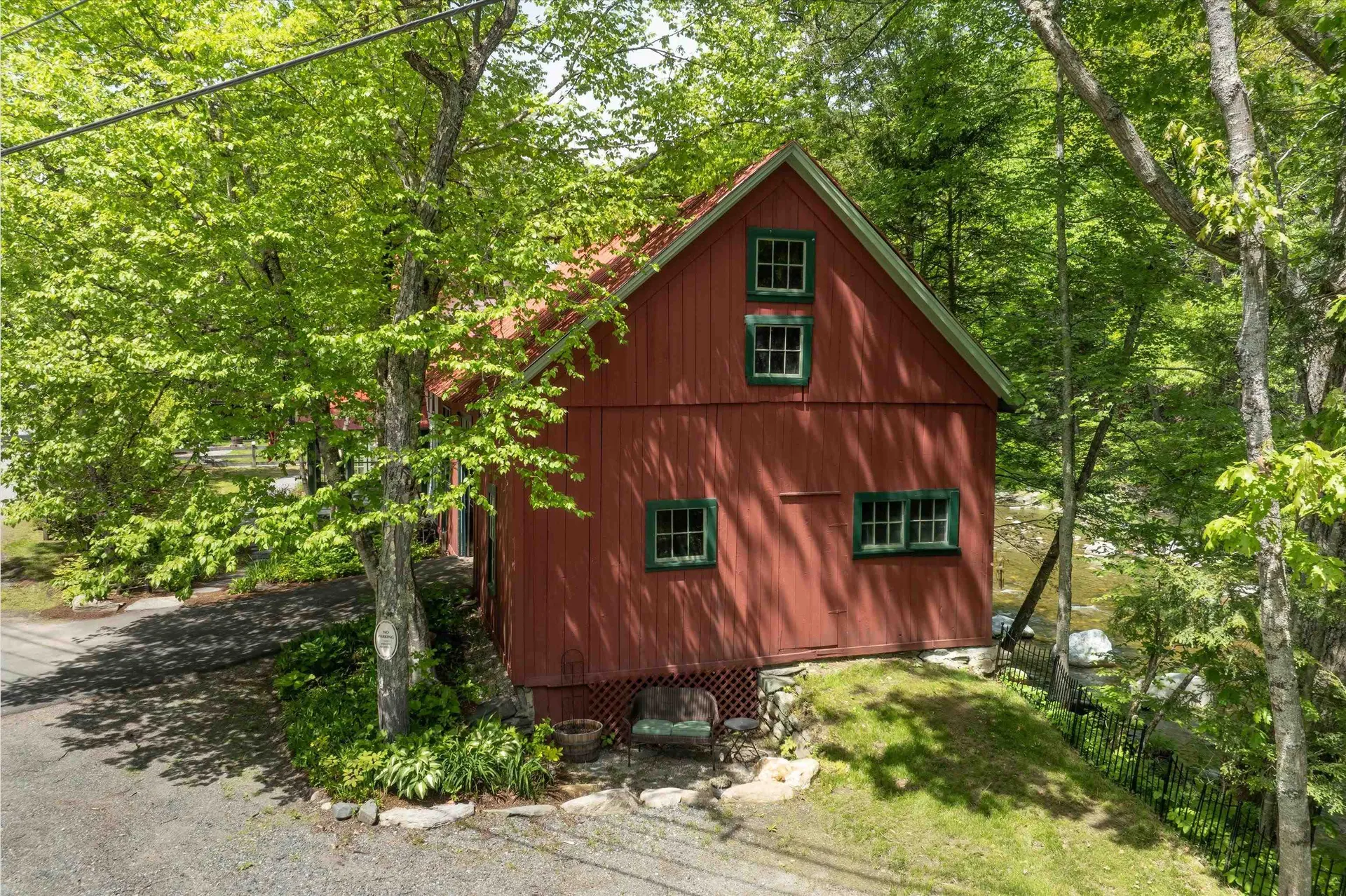 142 Dover Road Newfane VT 05345