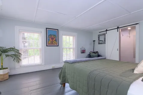 142 Dover Road Newfane VT 05345