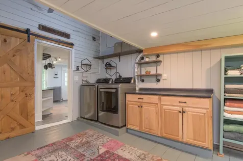 142 Dover Road Newfane VT 05345