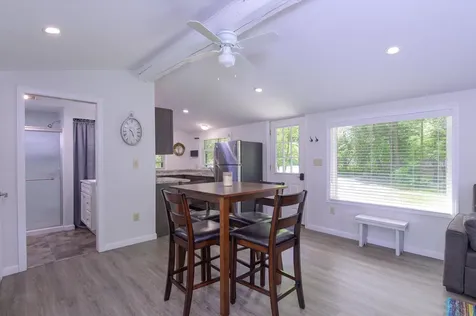 142 Dover Road Newfane VT 05345
