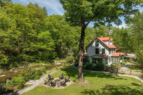 142 Dover Road Newfane VT 05345