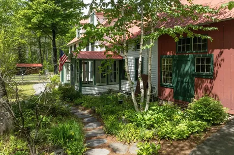 142 Dover Road Newfane VT 05345