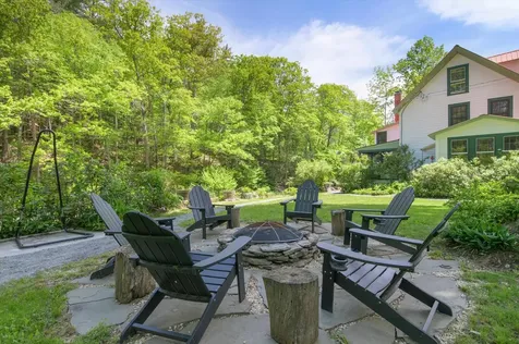 142 Dover Road Newfane VT 05345
