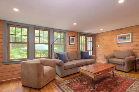 142 Dover Road Newfane VT 05345