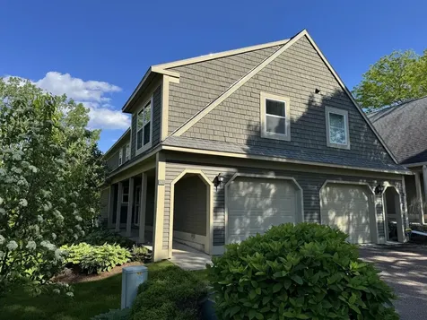 283 Redrock Drive Burlington VT 05401
