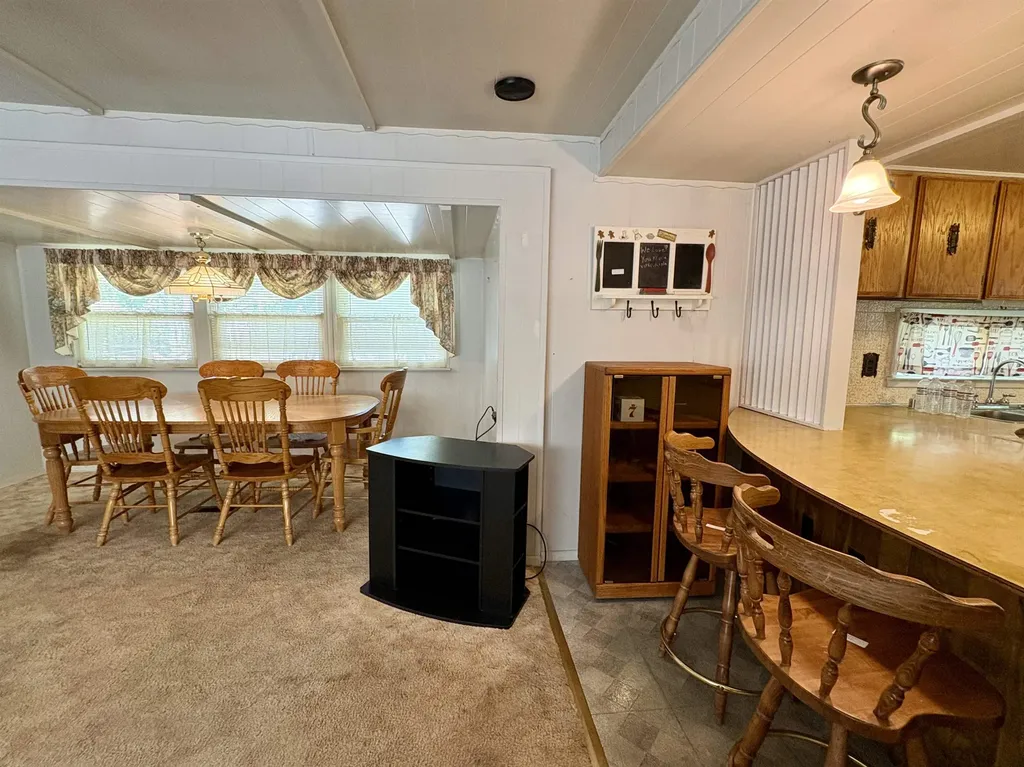 29 Brown Avenue Seabrook NH 03874