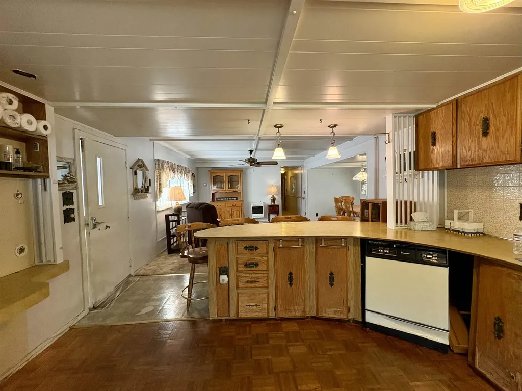 29 Brown Avenue Seabrook NH 03874