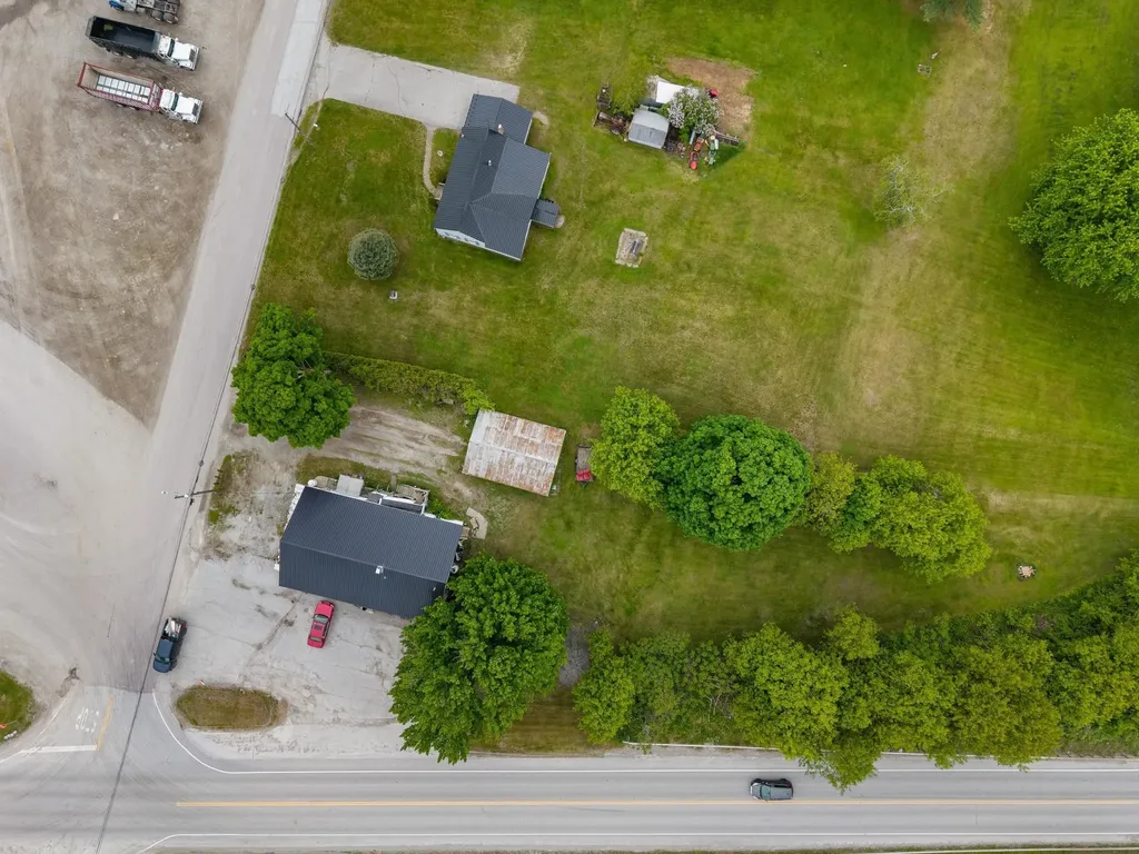 4232 Vermont 105 Route Sheldon VT 05483