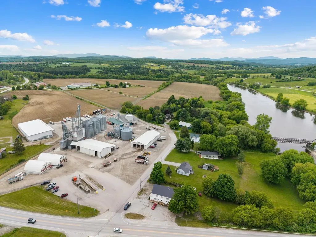 4232 Vermont 105 Route Sheldon VT 05483