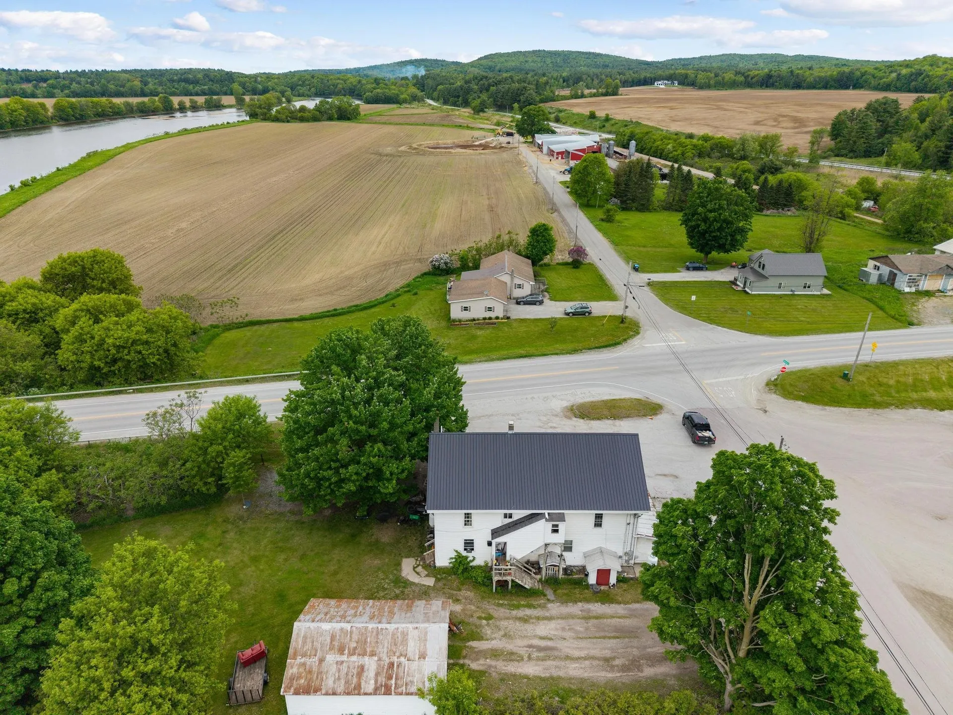 4232 Vermont 105 Route Sheldon VT 05483