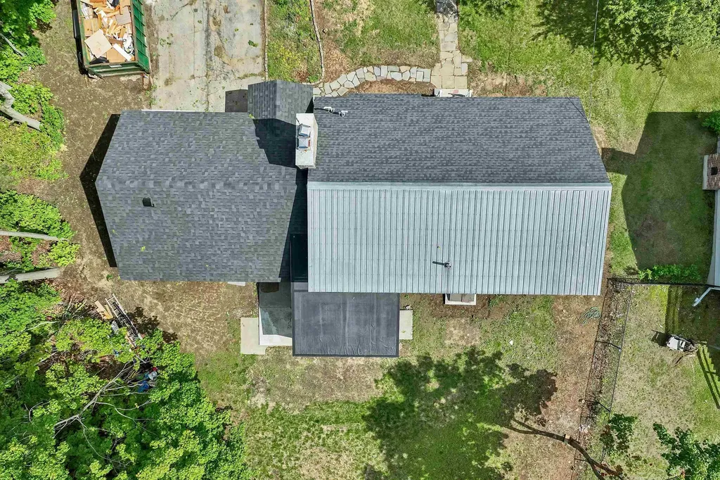 21 Lois Street Rochester NH 03867