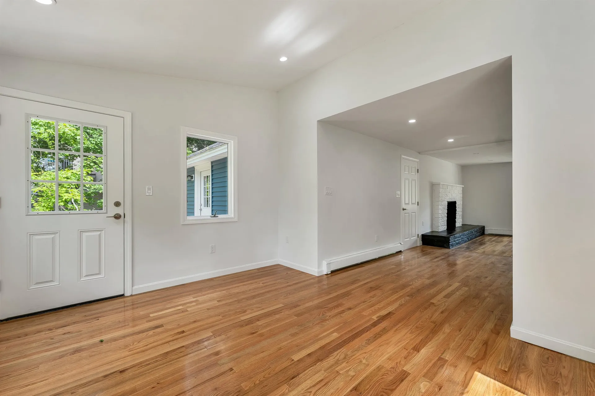 21 Lois Street Rochester NH 03867
