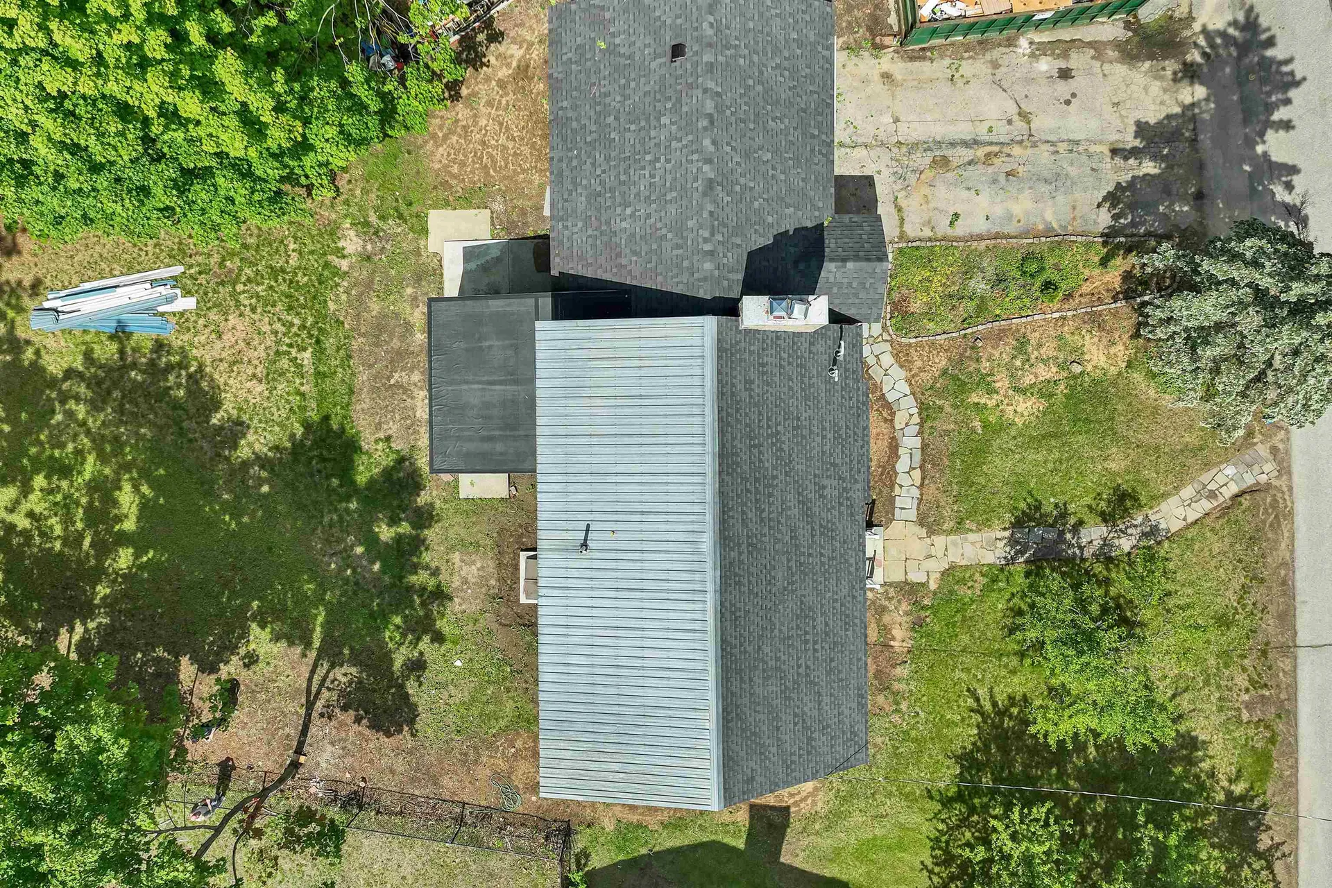 21 Lois Street Rochester NH 03867