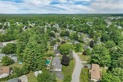 21 Lois Street Rochester NH 03867
