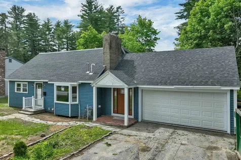 21 Lois Street Rochester NH 03867