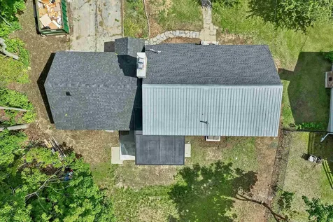 21 Lois Street Rochester NH 03867