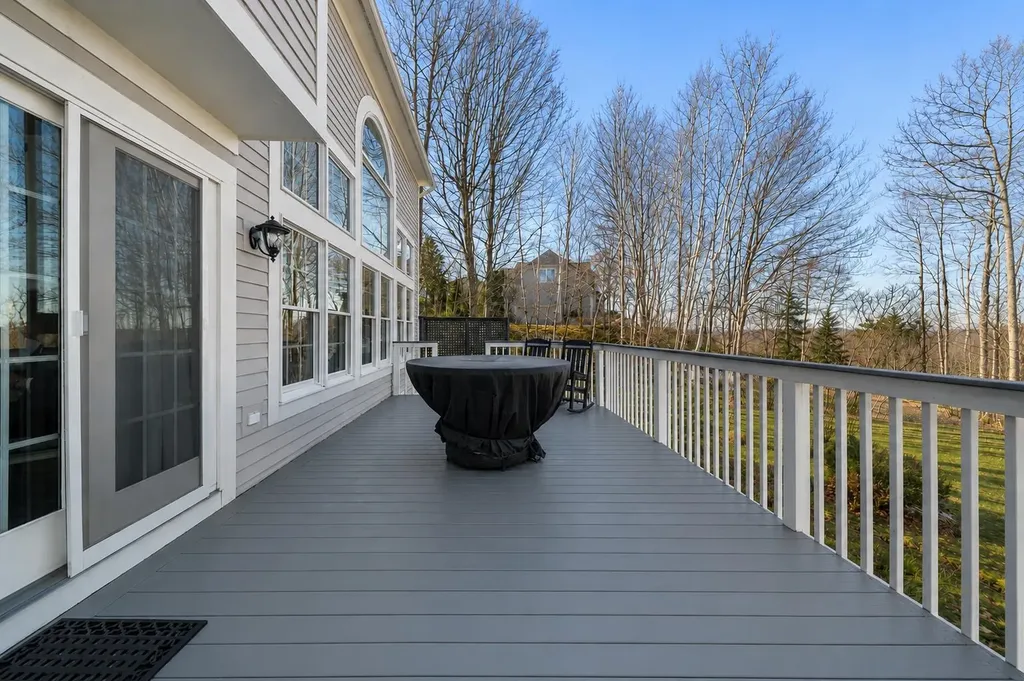 22 Phillip Drive Chesterfield NH 03462