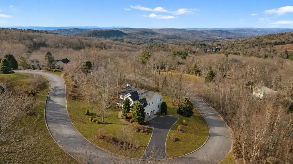 22 Phillip Drive Chesterfield NH 03462