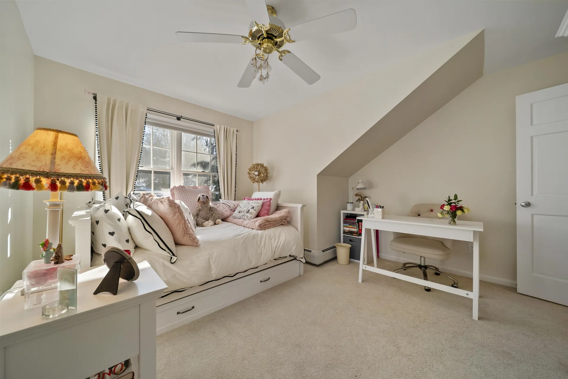 22 Phillip Drive Chesterfield NH 03462