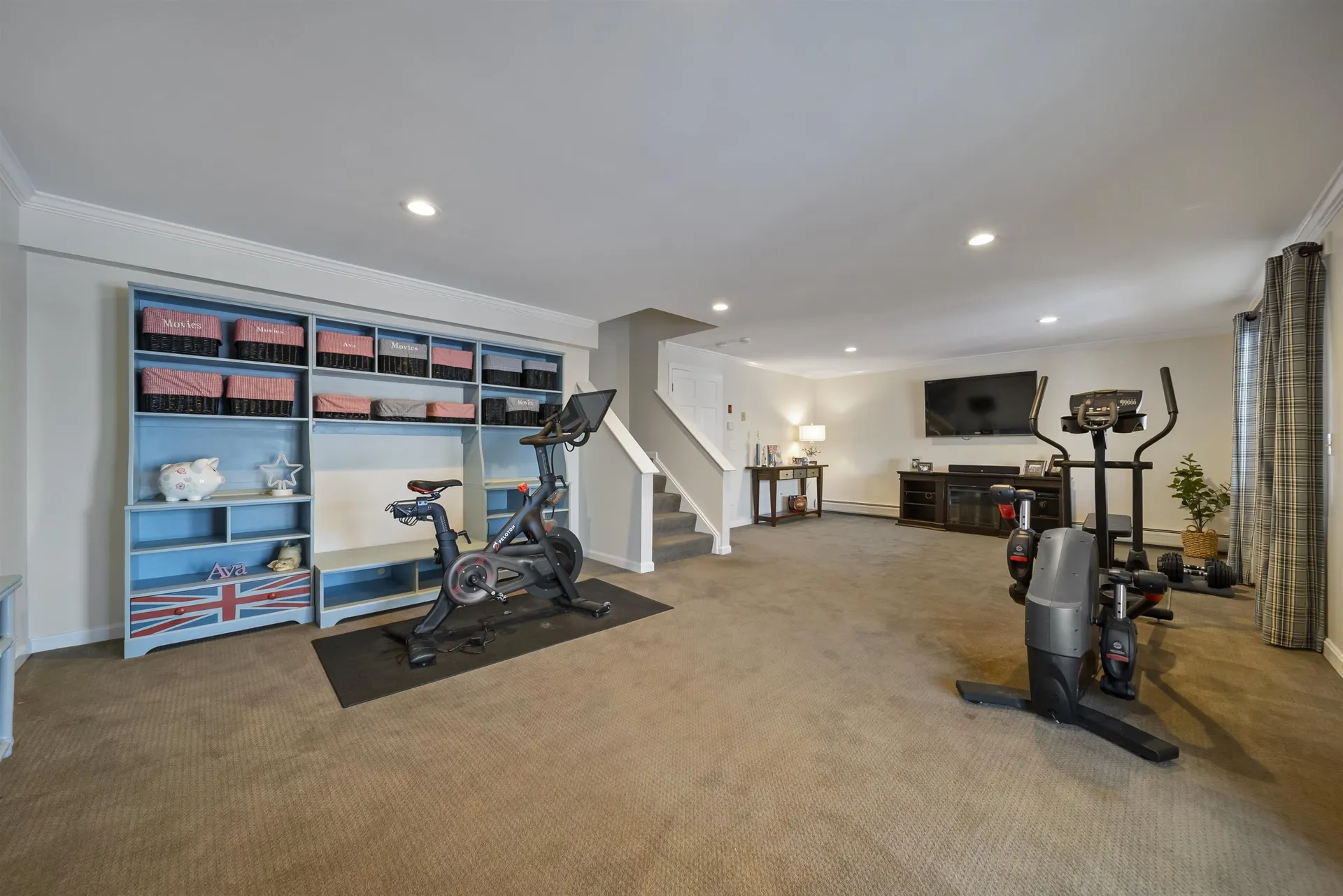 22 Phillip Drive Chesterfield NH 03462