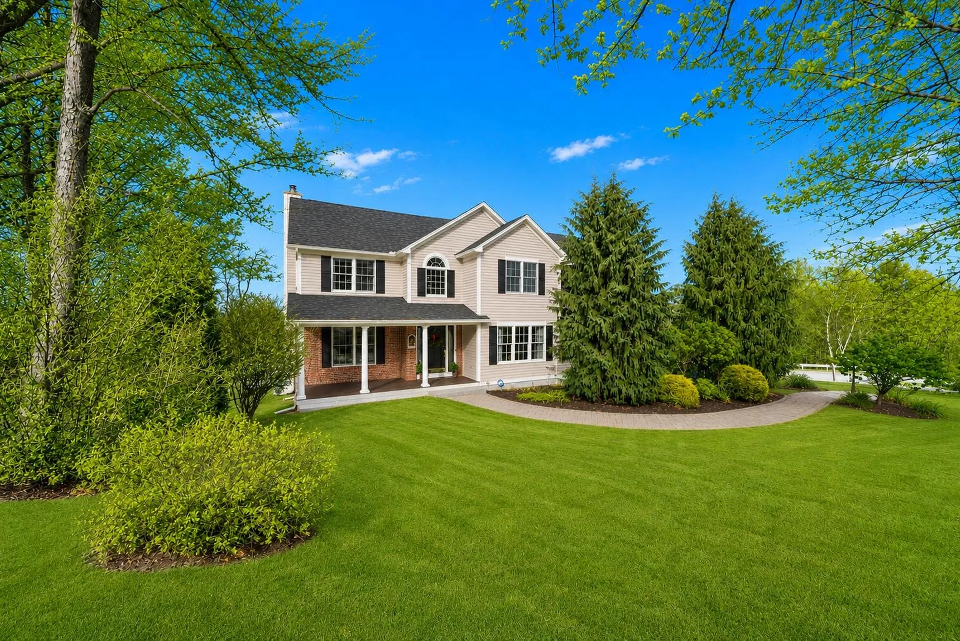 22 Phillip Drive Chesterfield NH 03462