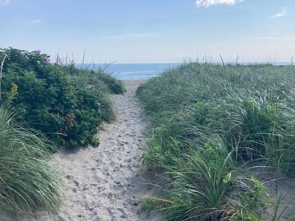 308 State Route 286 Seabrook NH 03874