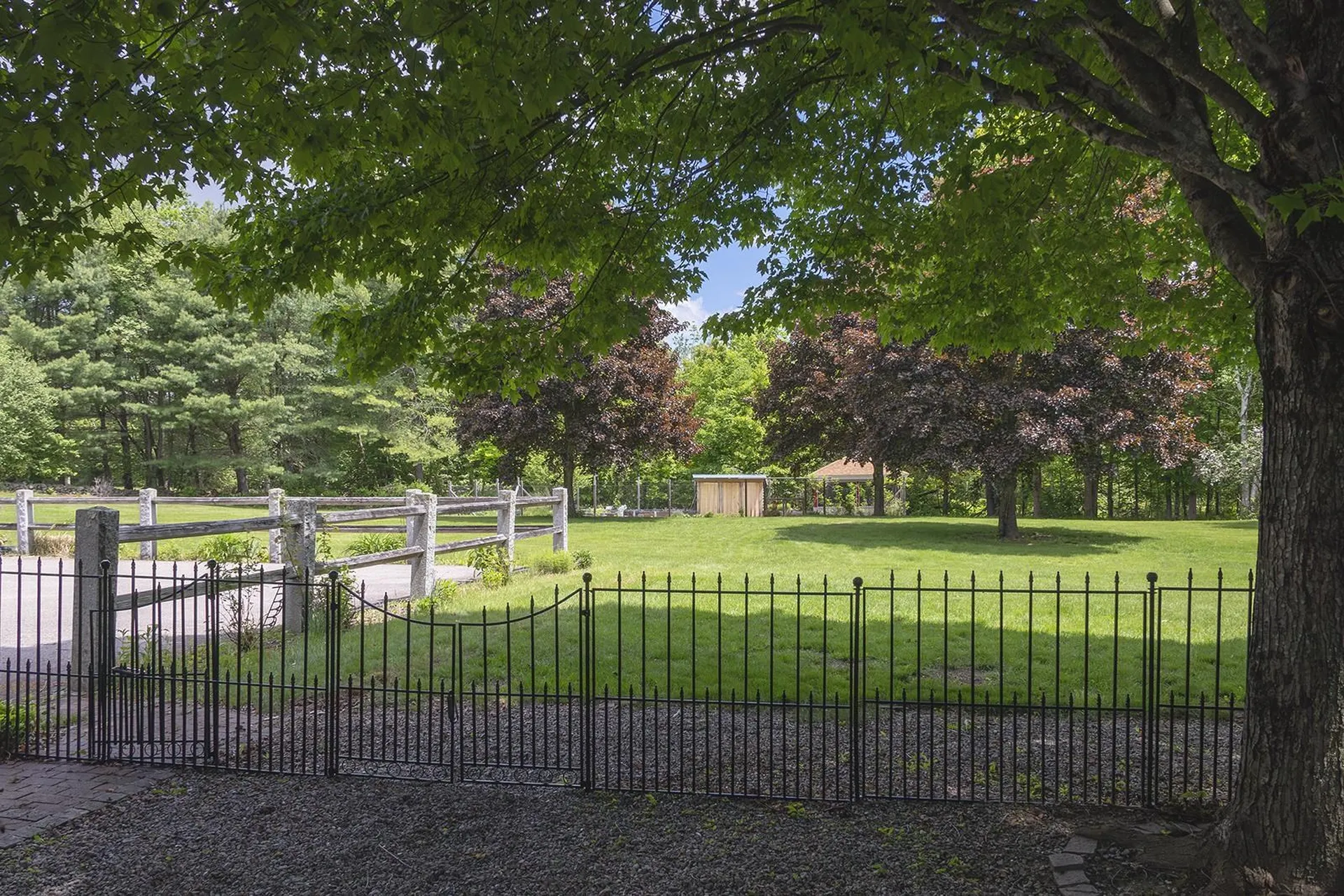 860 Briar Hill Road Hopkinton NH 03229