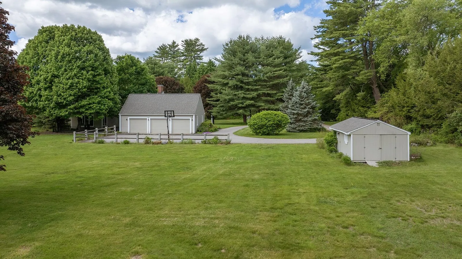 860 Briar Hill Road Hopkinton NH 03229