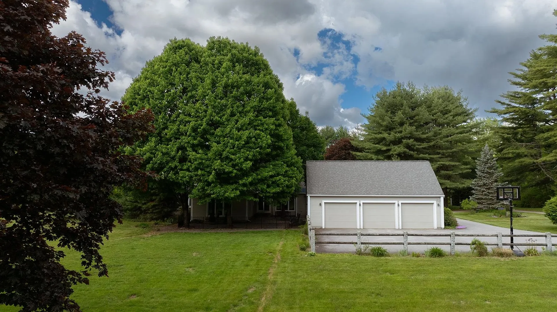 860 Briar Hill Road Hopkinton NH 03229